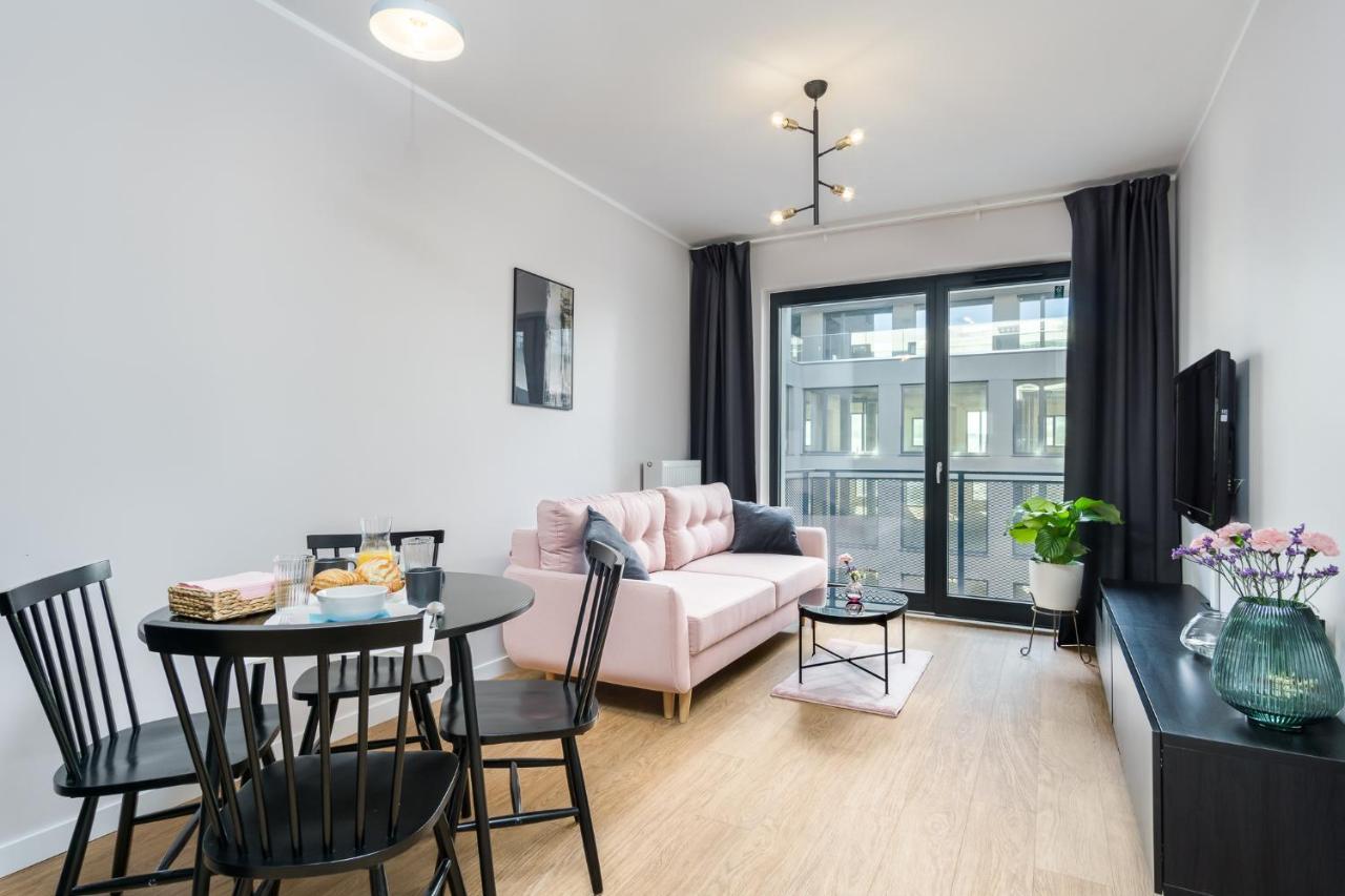 Male Garbary Apartment *